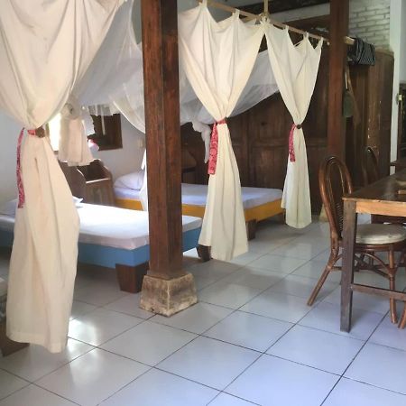 Vh Surf Camp Daire Pacitan Dış mekan fotoğraf